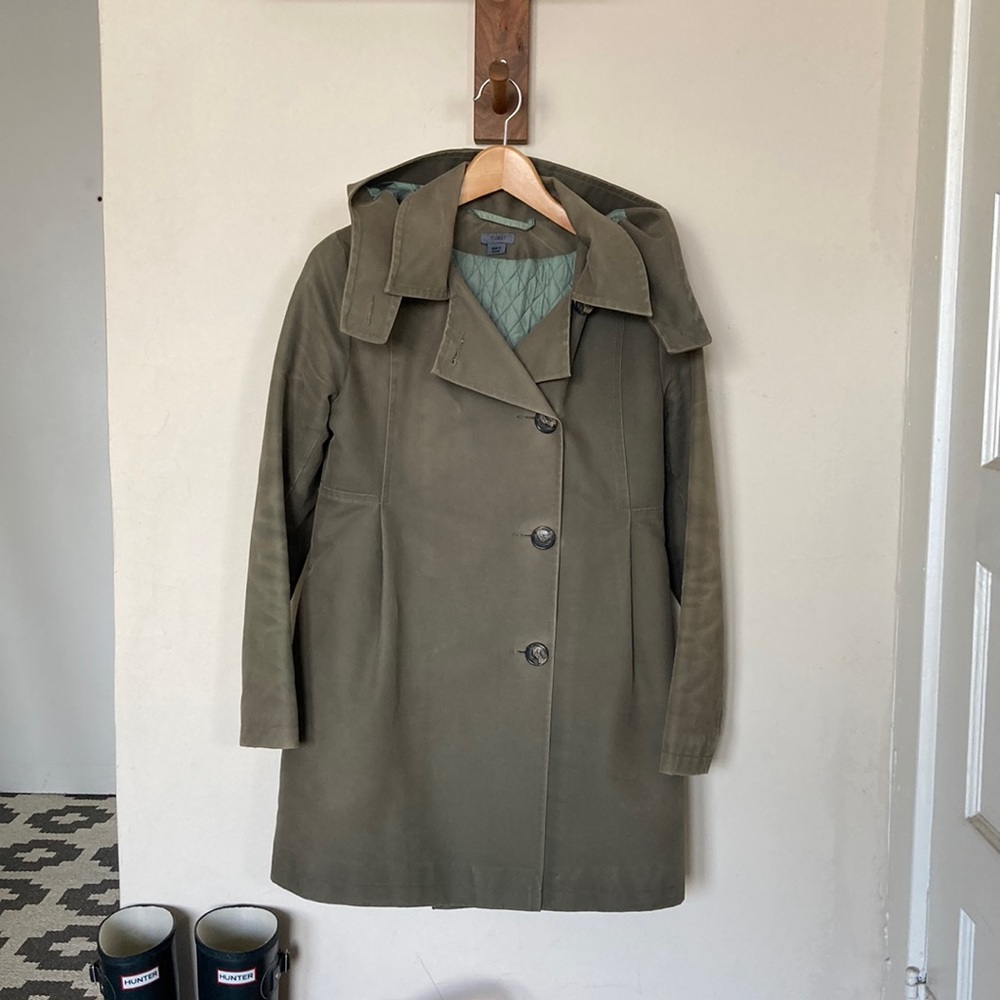 M0851 Rain Coat